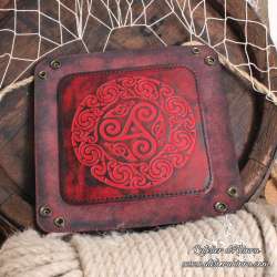 Triskel dice tray