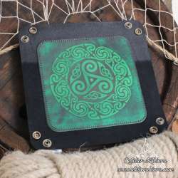 Triskel dice tray