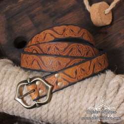 Ceinture celtique et triqueta en cuir artisanal