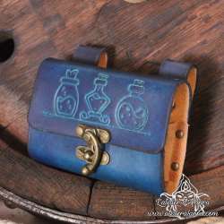 Potion carved closed belt leather vial holder