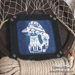 Magical cat dice tray