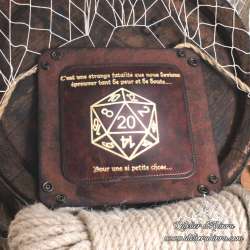 D20 on critical success dice tray